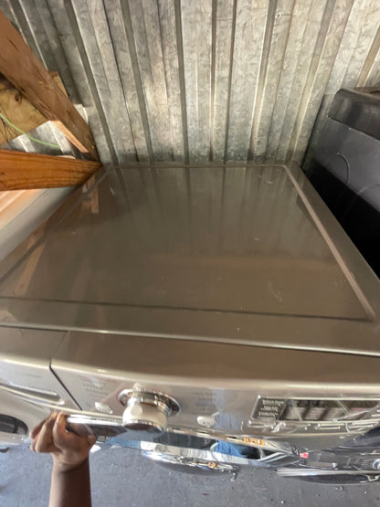 LG Ultra Capacity Electric SteamDryer