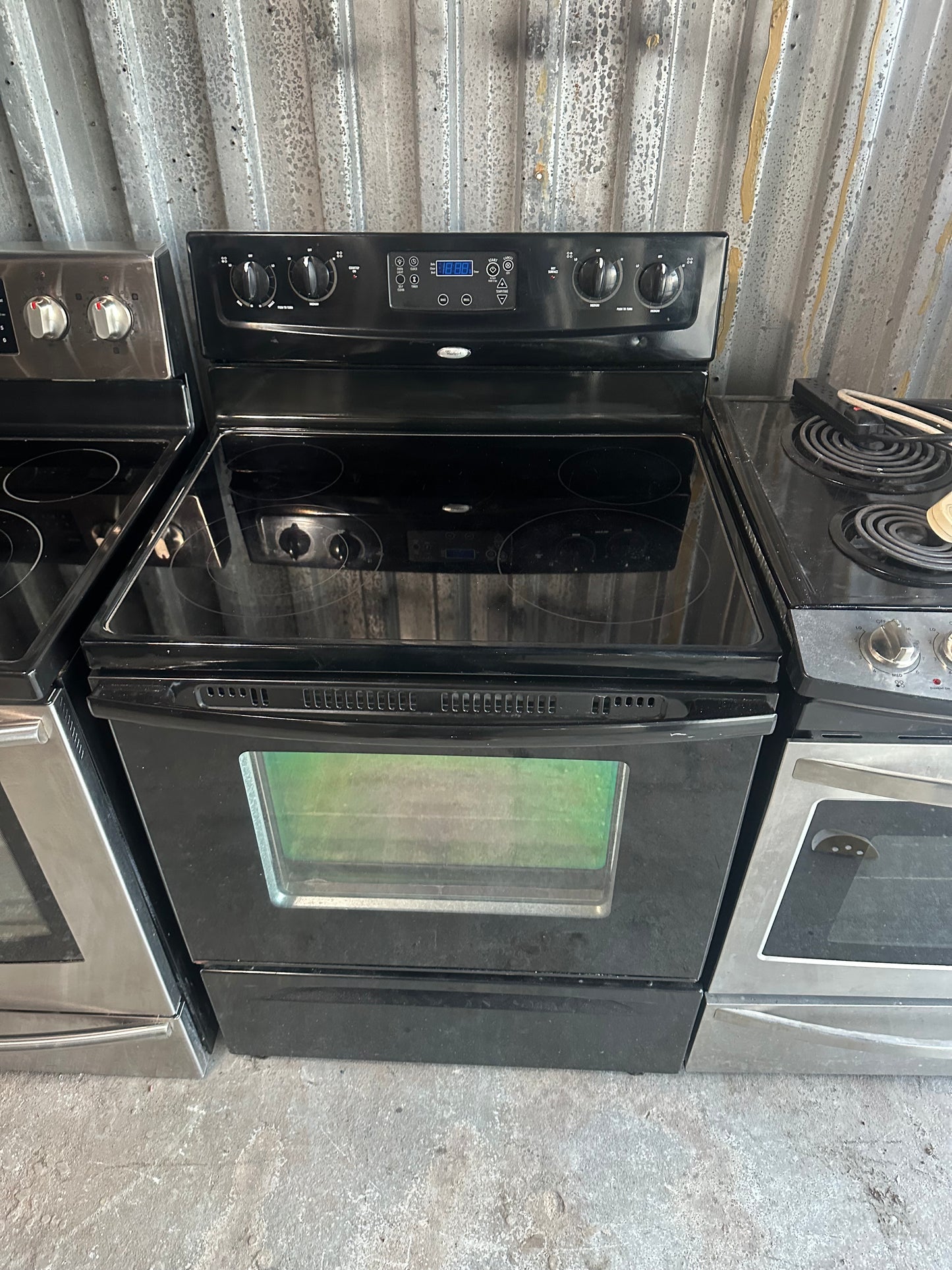 Whirlpool Electric Stove