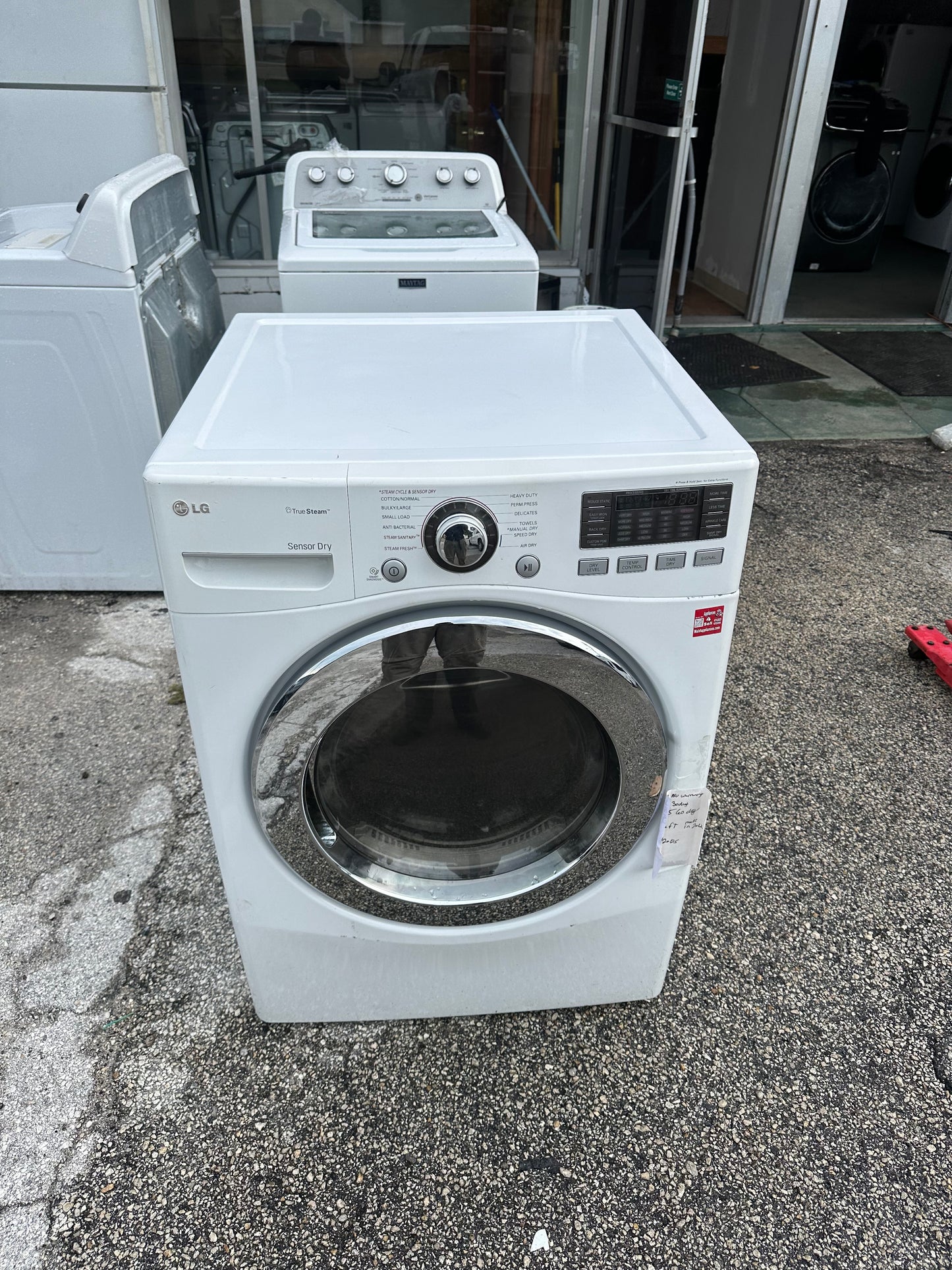 27 Inch Electric Dryer with 7.3 cu. ft. Capacity