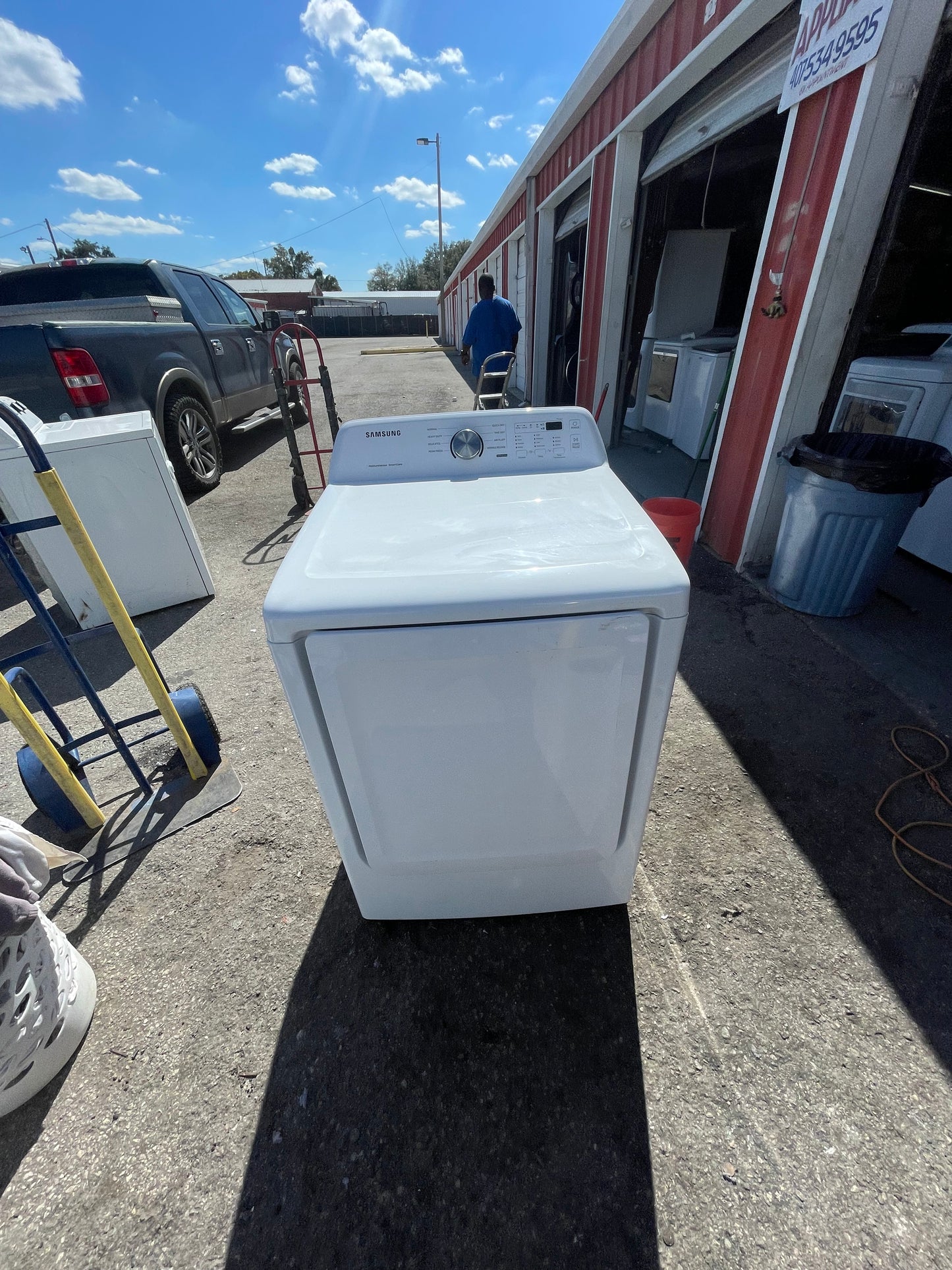 Samsung DVE45T3200W 7.2 Cu. Ft. Electric Dryer – White