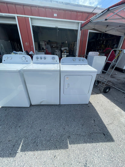 Whirlpool Washer And Electric Dryer Set