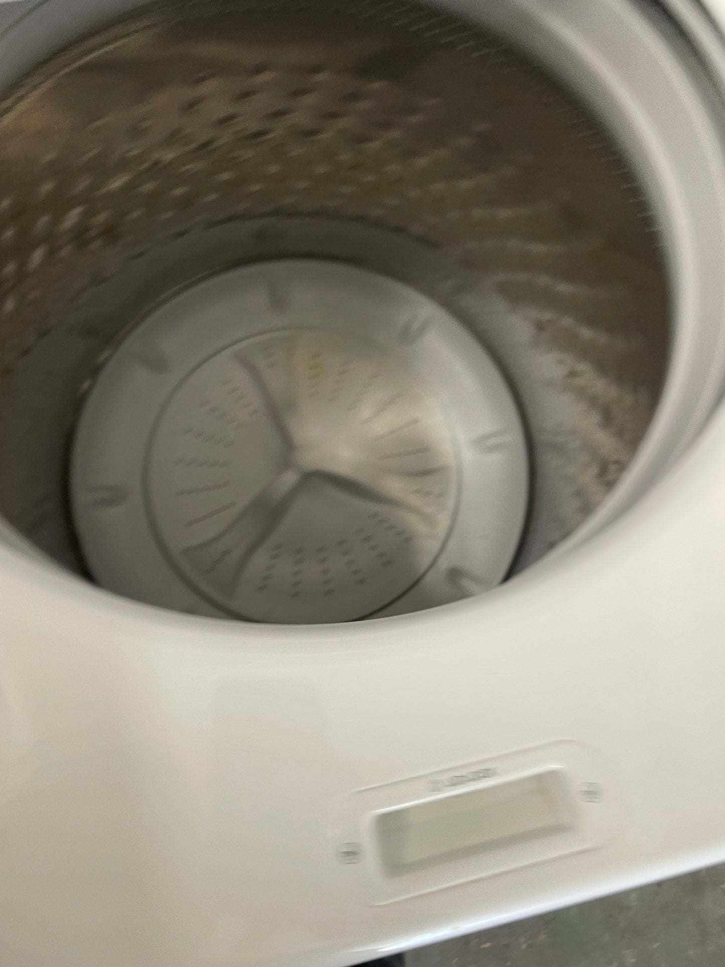 Maytag 4.7 cu. ft. White Top-Load Washer
Model: MVWB835DW