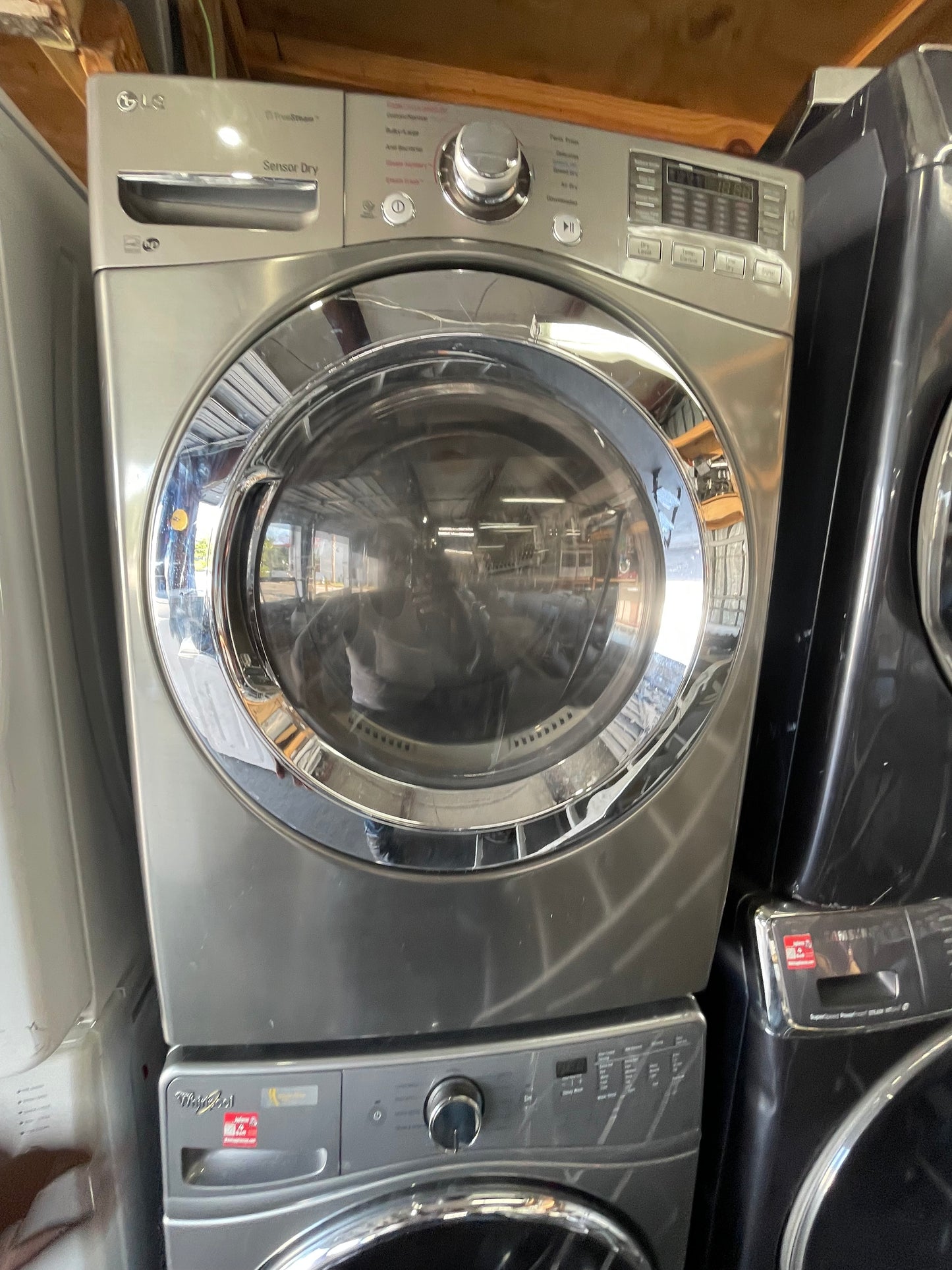 LG Ultra Capacity Electric SteamDryer