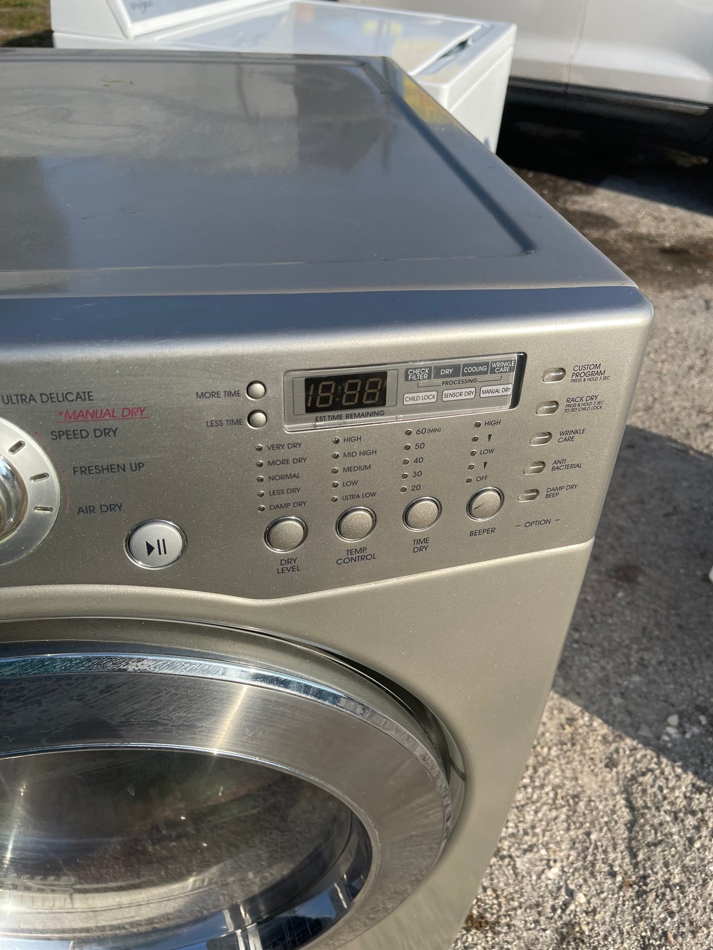 🔥 LG DLE5977S Electric Dryer
	•