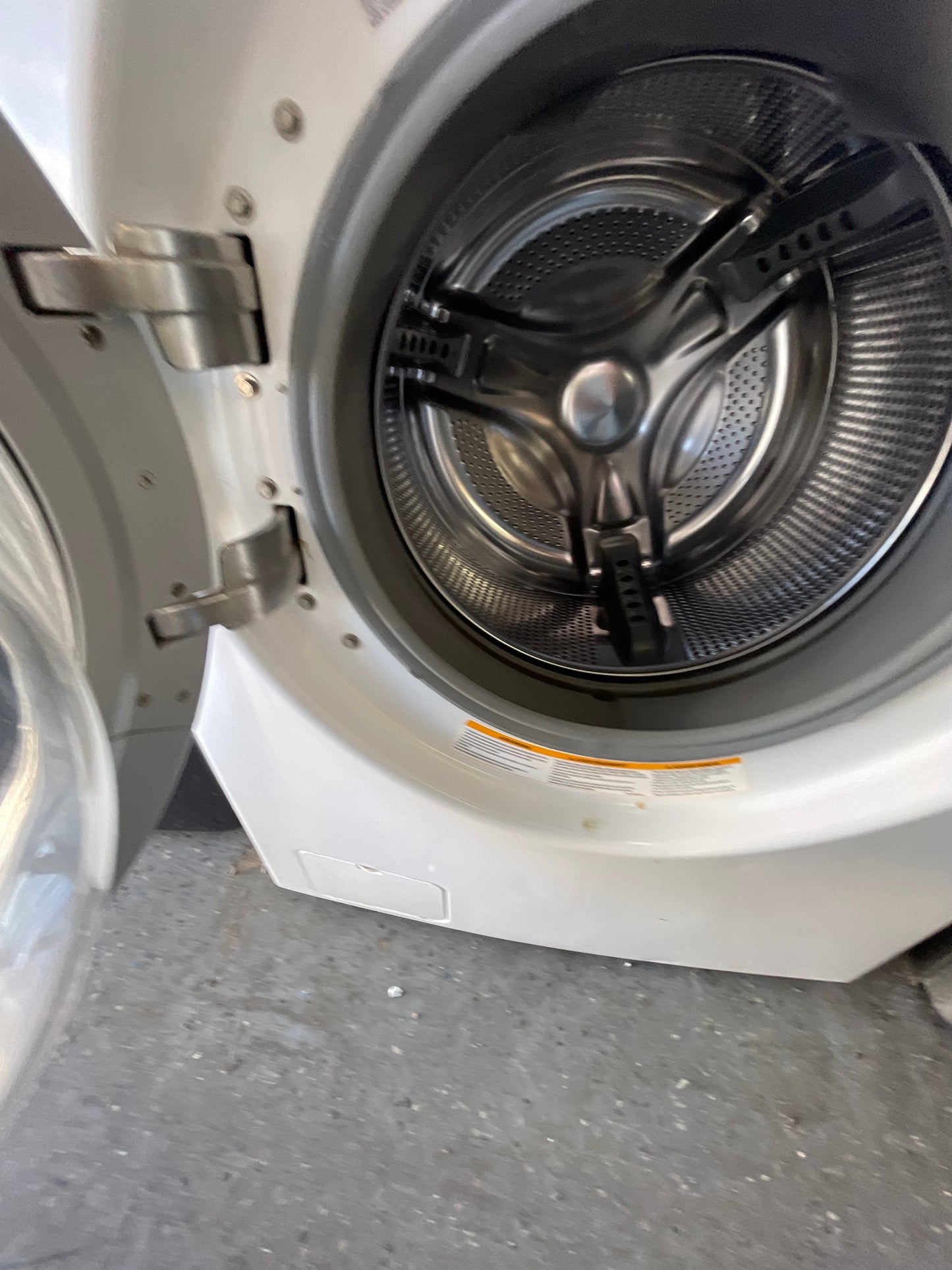 LG 4.5 Cu. Ft. Ultra Capacity Front Load Washer