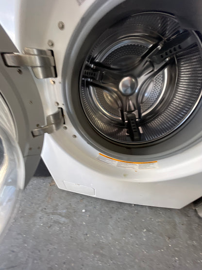LG 4.5 Cu. Ft. Ultra Capacity Front Load Washer