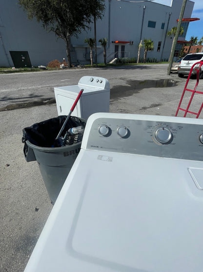 Maytag MEDX655DW
7.0 cu. ft. Dryer with Sanitize Cycle