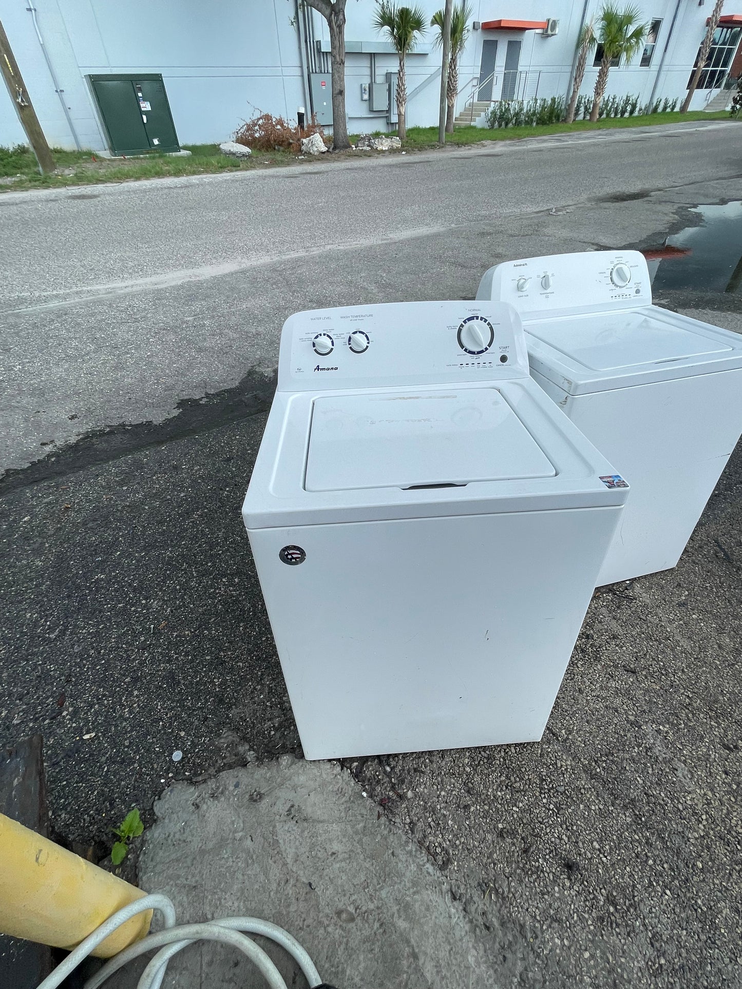 Amana 3.5 CU. FT. TOP-LOAD WASHER WITH DUAL ACTION AGITATOR