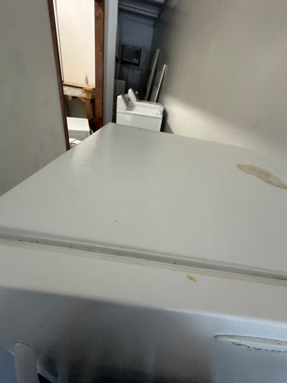 Electrolux FFU1464DW2 Upright Commercial Freezer 14cu ft