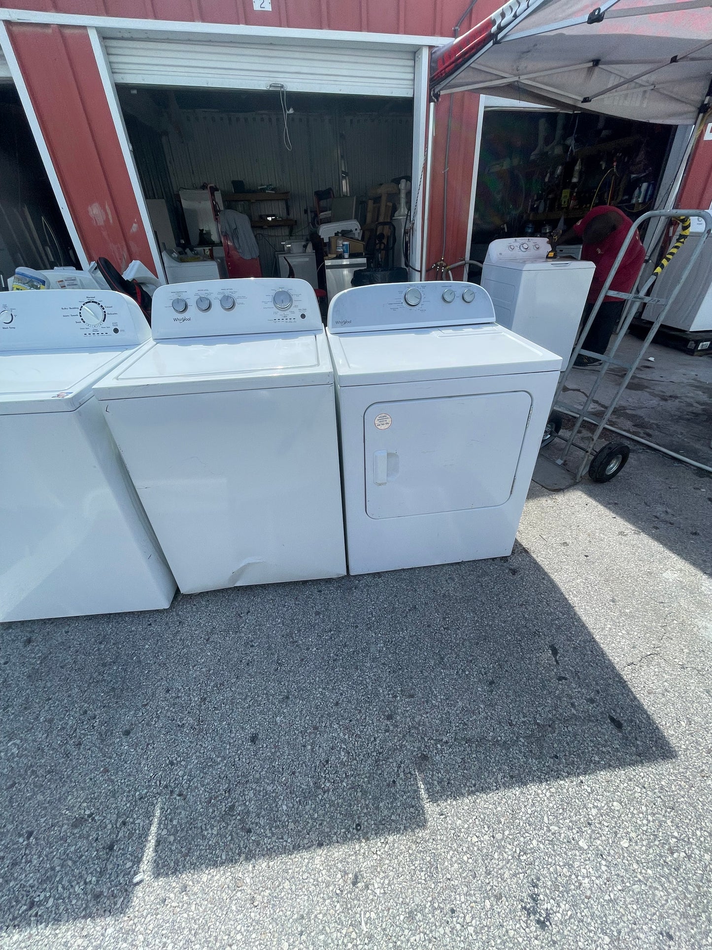 Whirlpool Washer And Electric Dryer Set