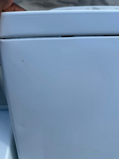 Whirlpool High-Efficiency Top Load Washer – WTW5000DW2