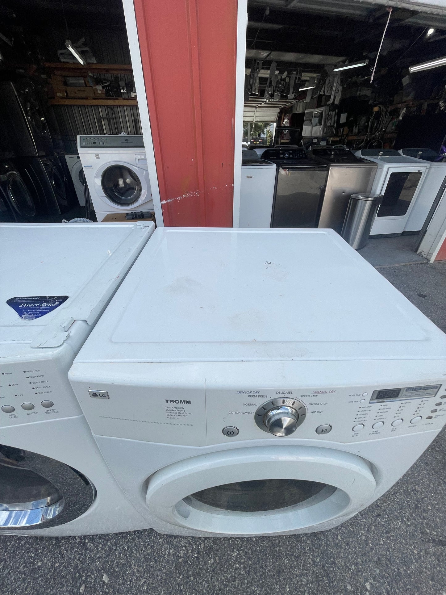 Lg Front load Washer And Electric Dryer Set