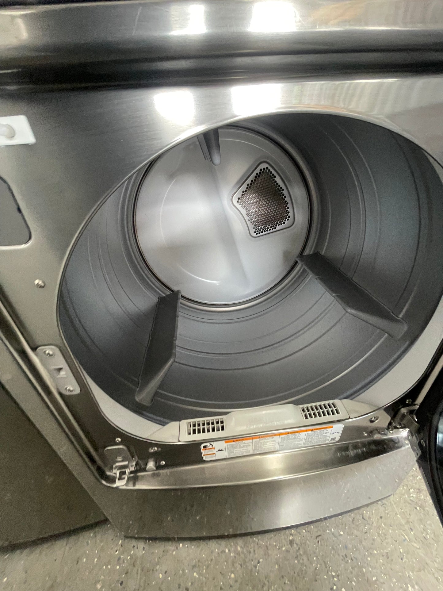 LG DLE7300VE Electric Dryer (Graphite Steel)