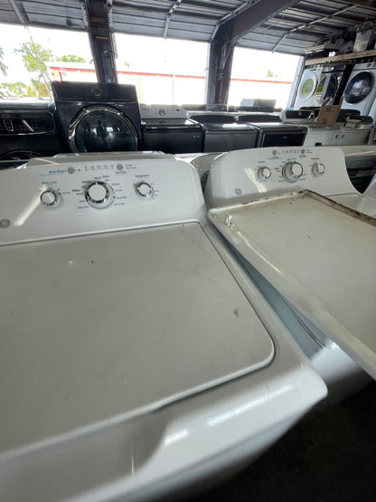 Ge Washer And Electric Dryer  Set