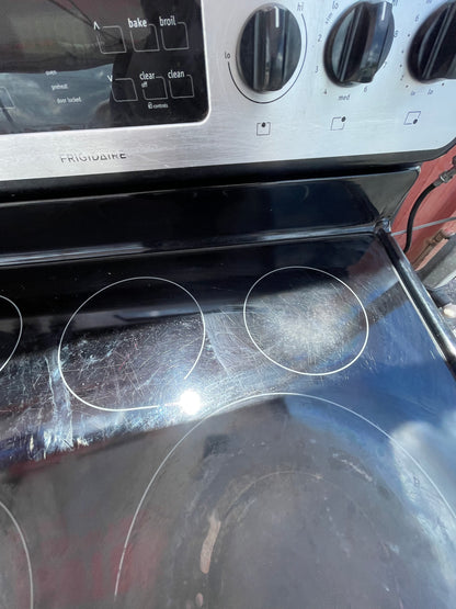 Frigidaire Electric Stove