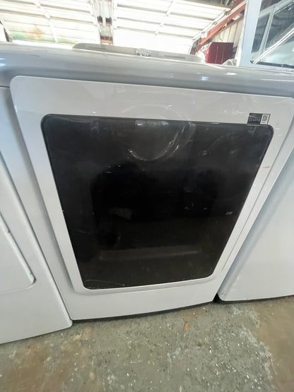 Samsung Front Load Electric Dryer with Sensor Dry