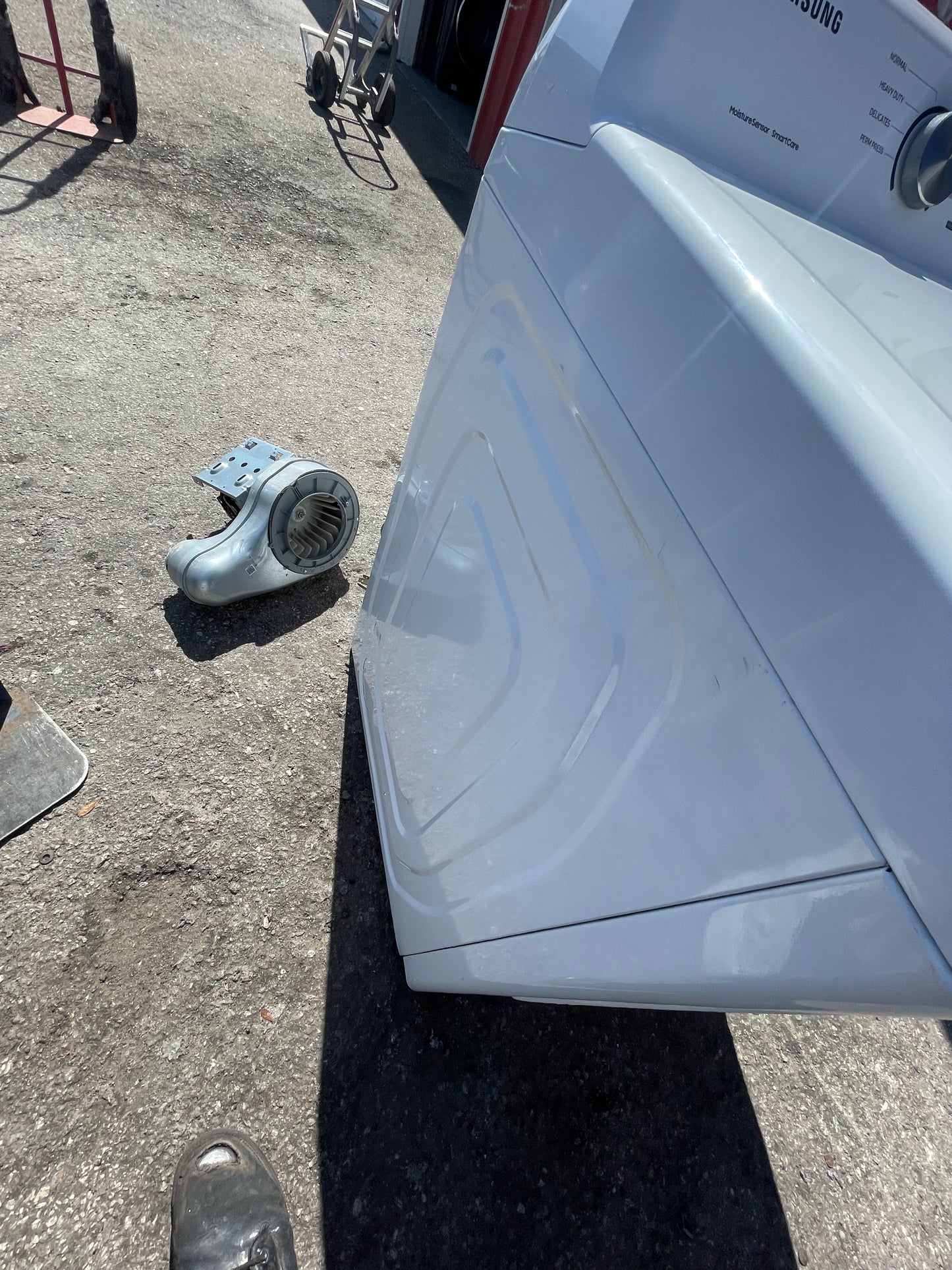 Samsung DVE45T3200W 7.2 Cu. Ft. Electric Dryer – White