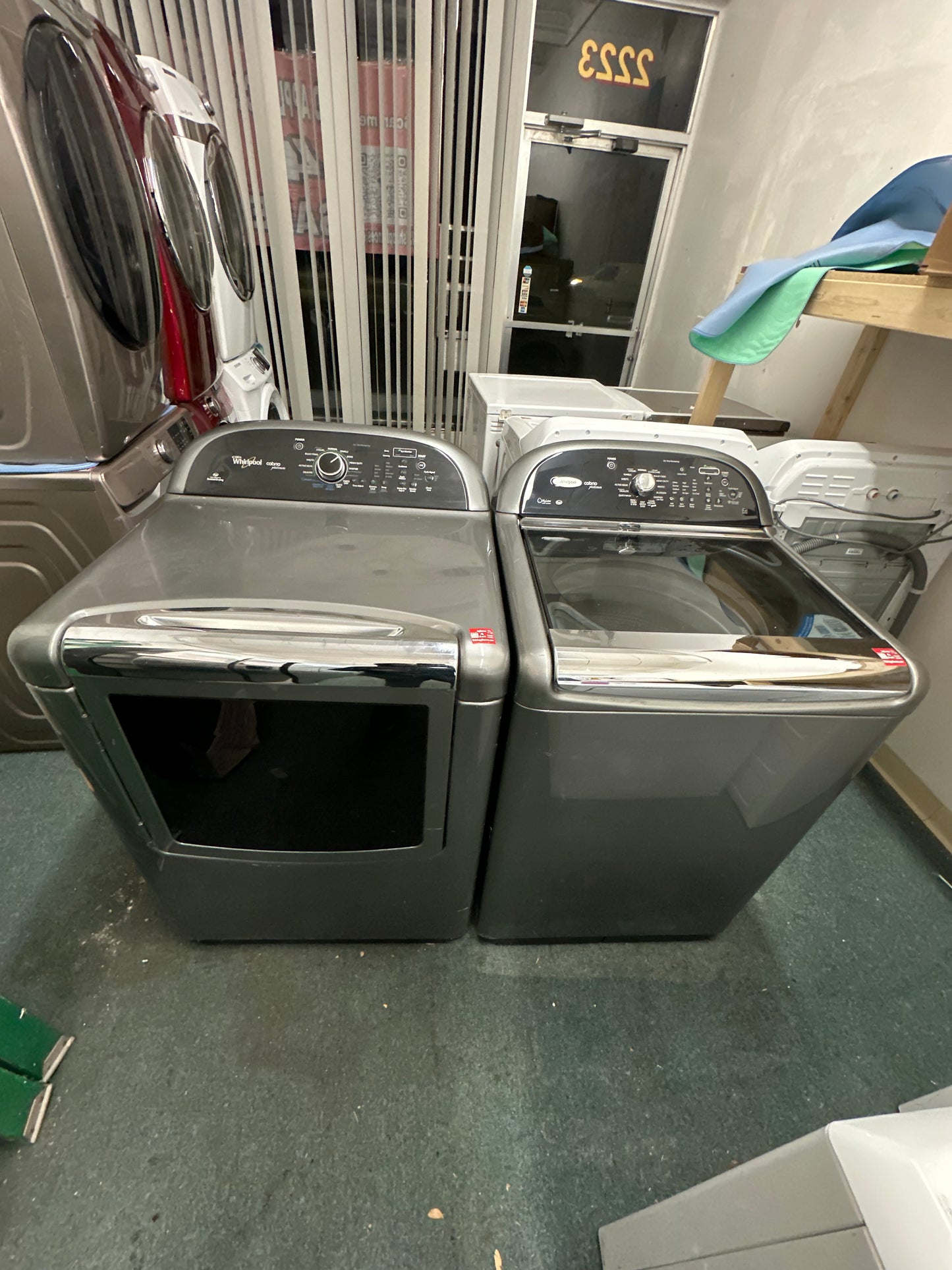 Whirlpool Washer And Electric Dryer Set