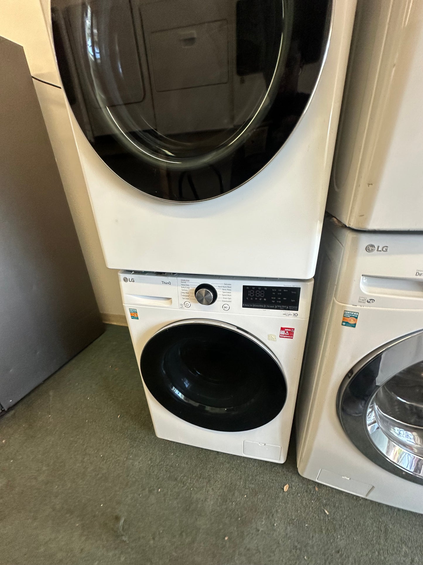24 Inch Lg Washer And Electric Dryer Set