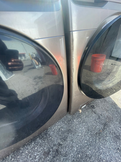 Samsung Washer And Electric Dryer Set