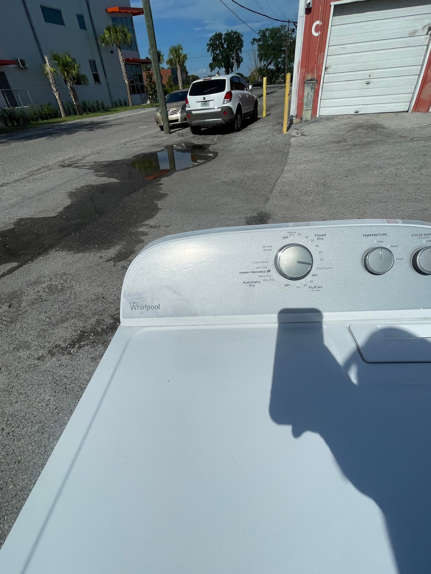 Whirlpool  WED4815EW
7.0 cu. ft. Electric Dryer with AutoDry™ Drying System and Wrinkle Shield™ Option
