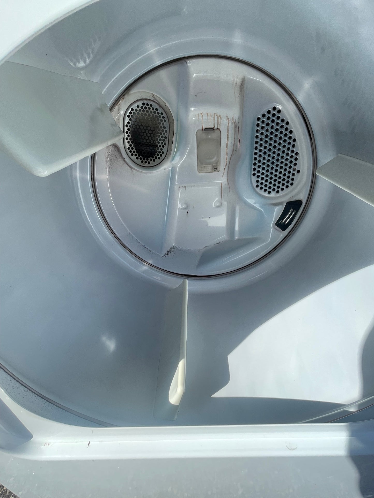 Maytag MEDX655DW
7.0 cu. ft. Dryer with Sanitize Cycle