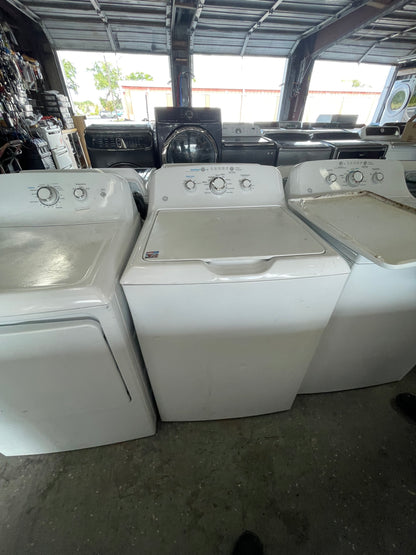Ge Washer And Electric Dryer  Set