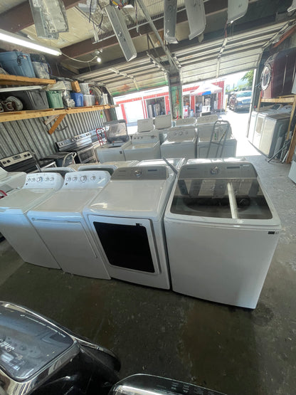 Samsung Washer And Electric Dryer Set