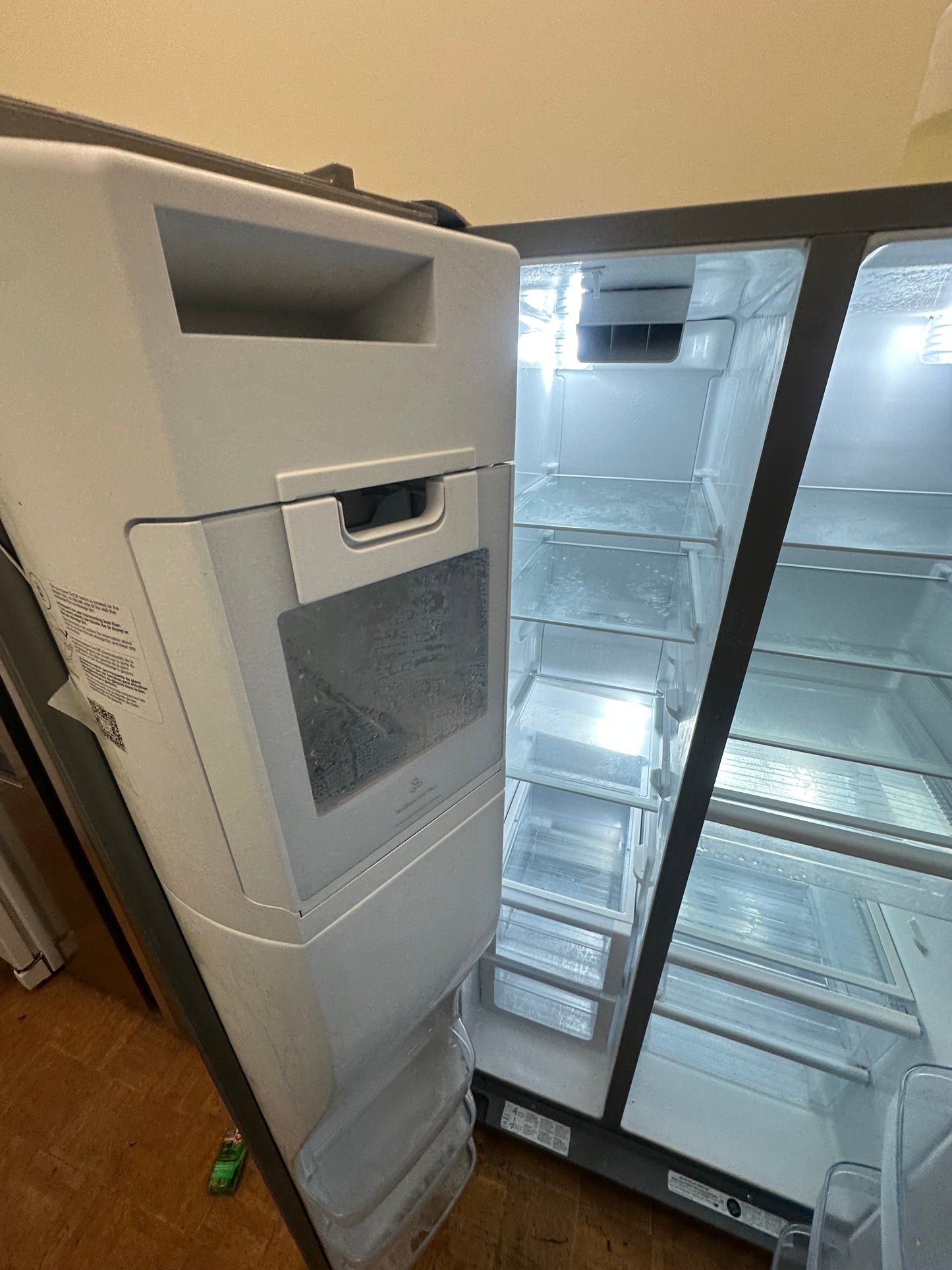 Whirlpool 28.5 Cu. Ft. Stainless Side-by-Side Fridge