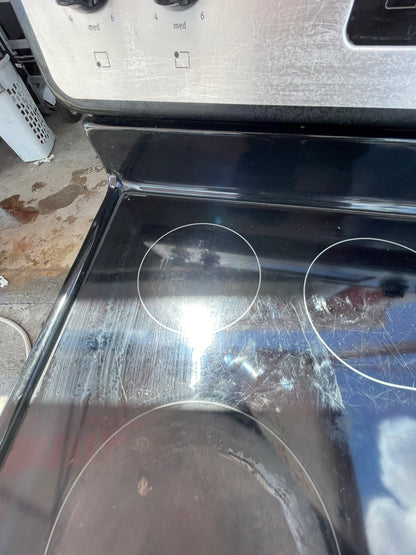 Frigidaire Electric Stove