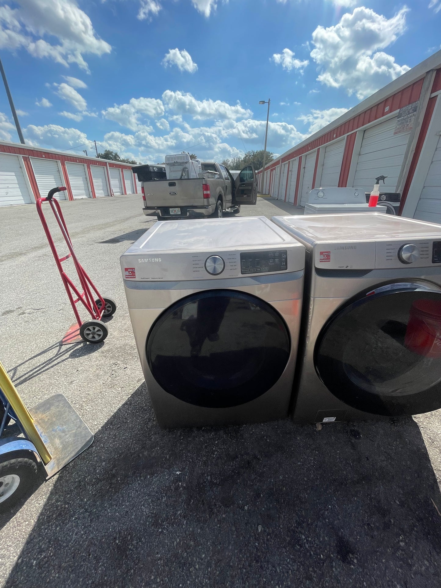 Samsung Washer And Electric Dryer Set