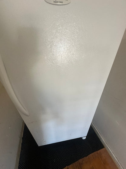 Electrolux FFU1464DW2 Upright Commercial Freezer 14cu ft