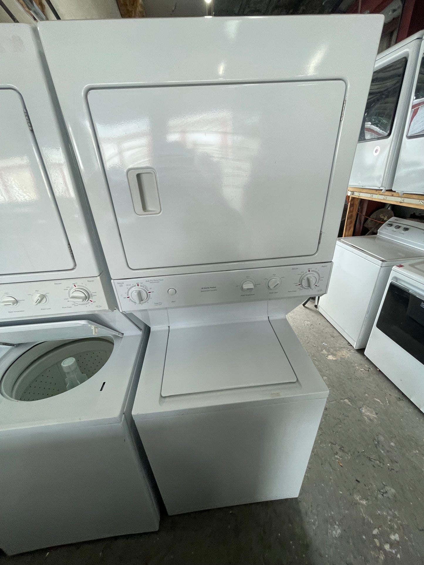 GE® 27" Unitized Spacemaker® Washer and Electric Dryer