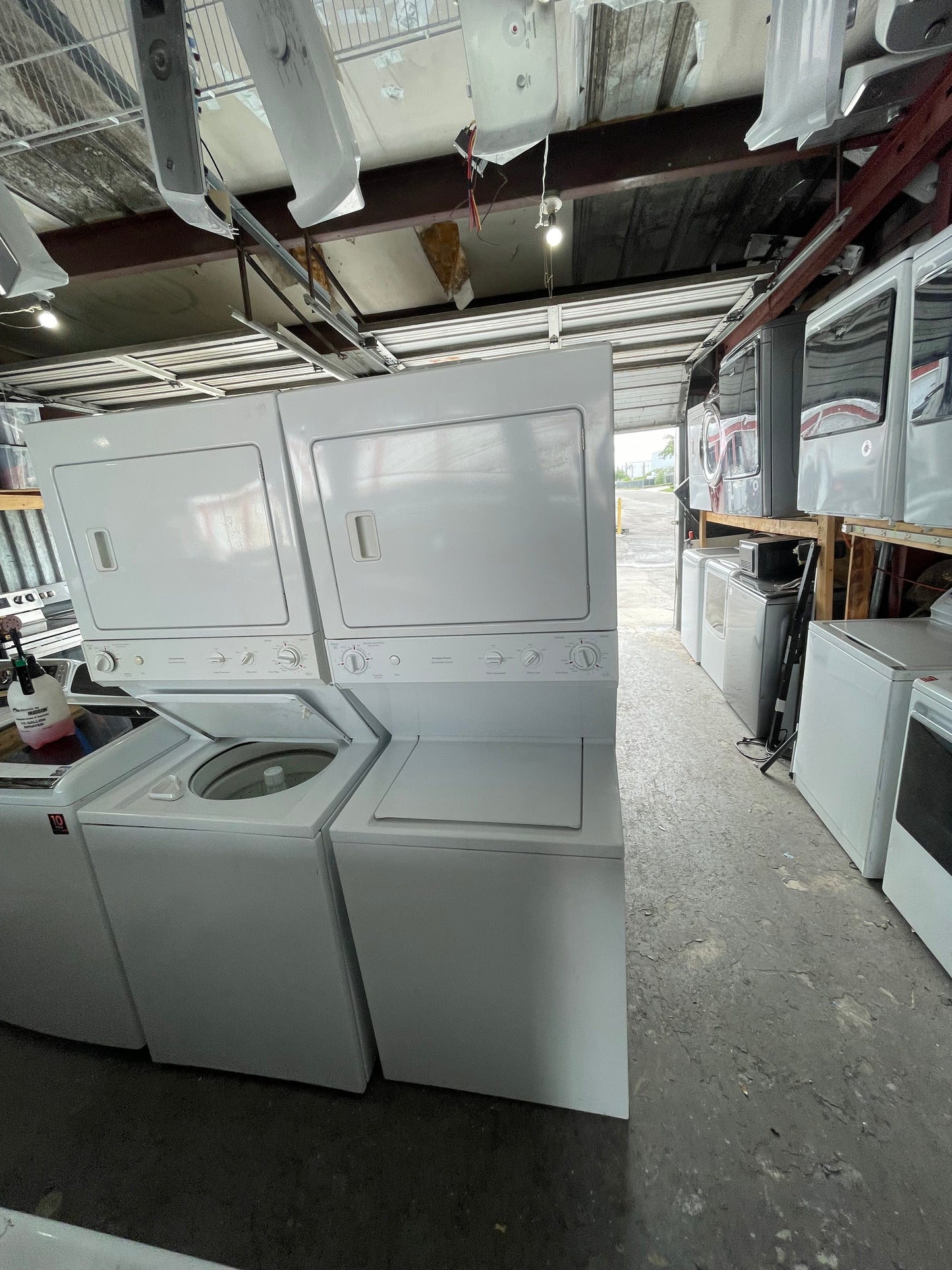 GE® 27" Unitized Spacemaker® Washer and Electric Dryer