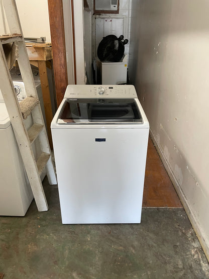 Maytag 4.7 cu. ft. White Top-Load Washer
Model: MVWB835DW