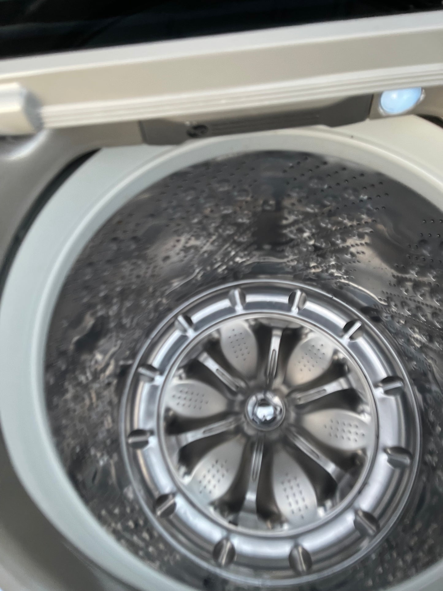 🧺 LG WT7400CV Top-Load Washer