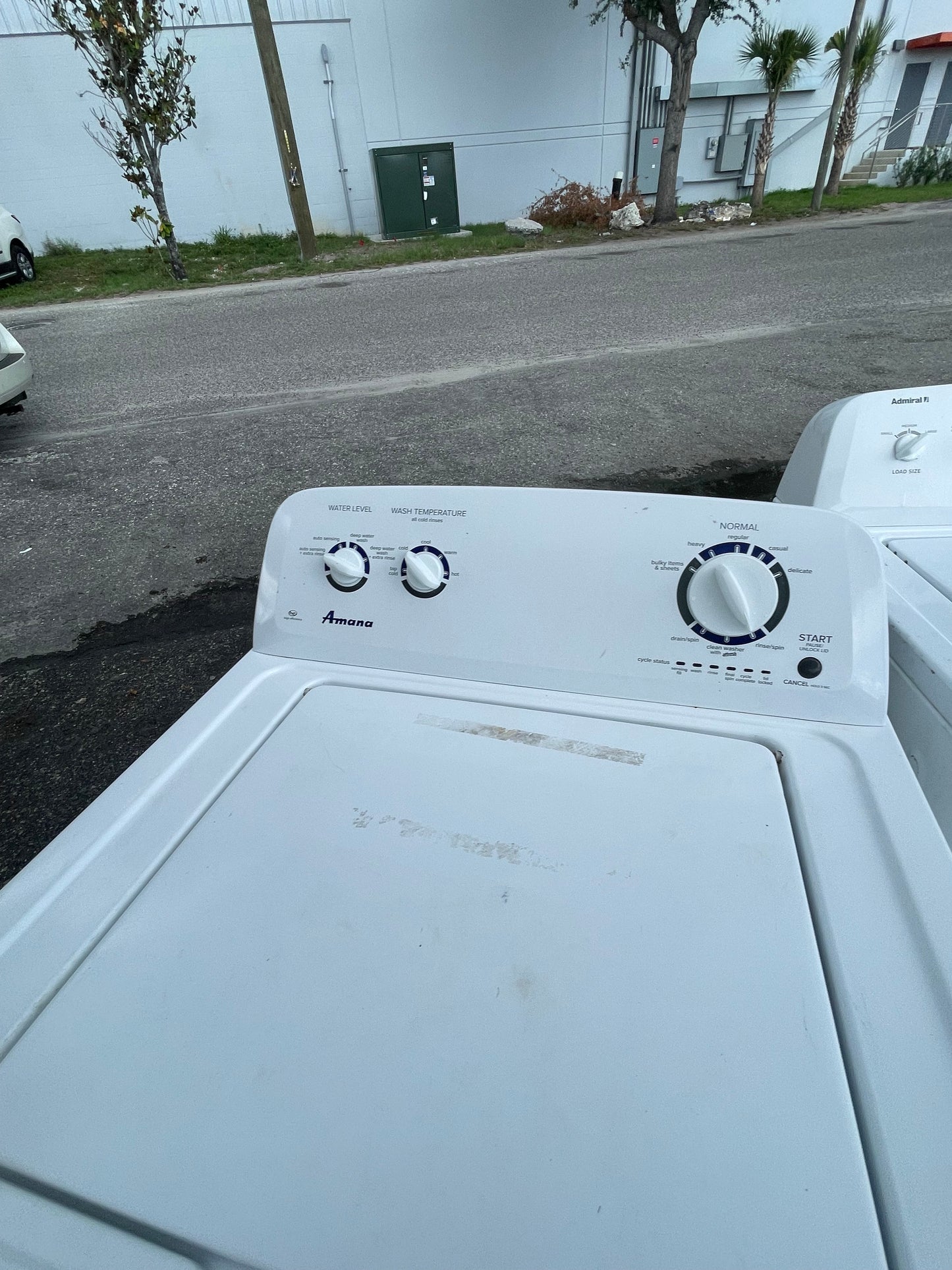 Amana 3.5 CU. FT. TOP-LOAD WASHER WITH DUAL ACTION AGITATOR