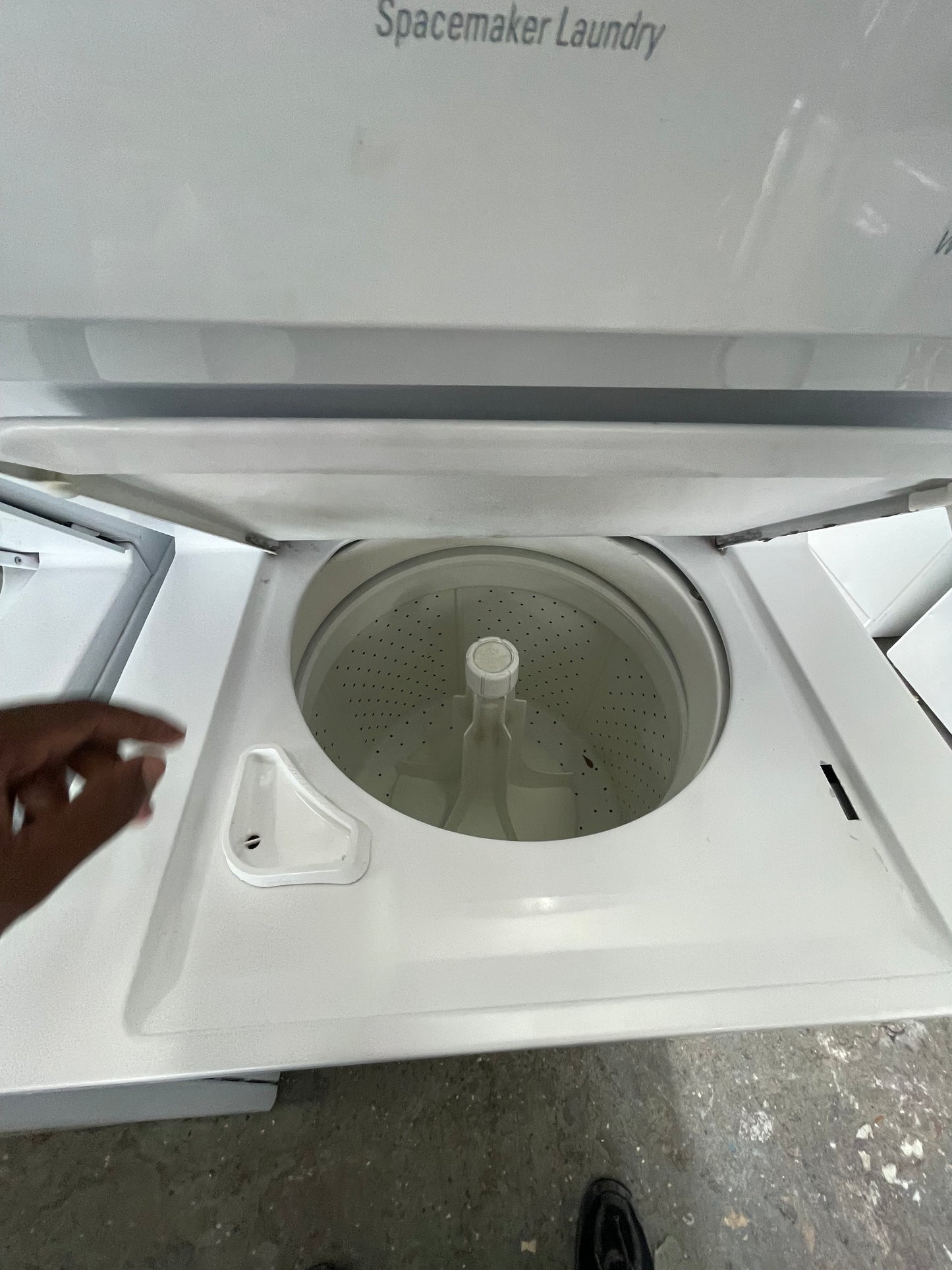 GE® 27" Unitized Spacemaker® Washer and Electric Dryer