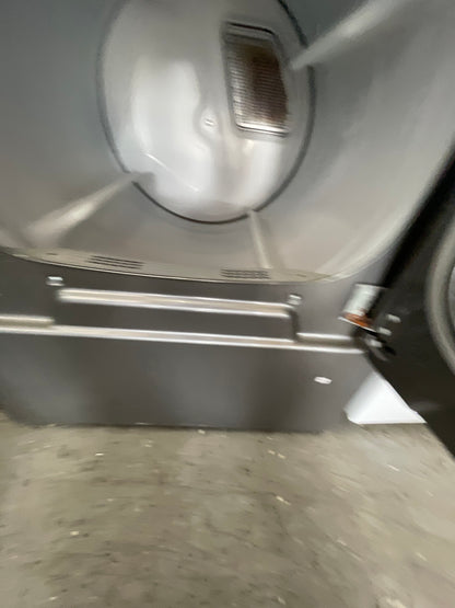 Whirlpool Washer And Electric Dryer Set