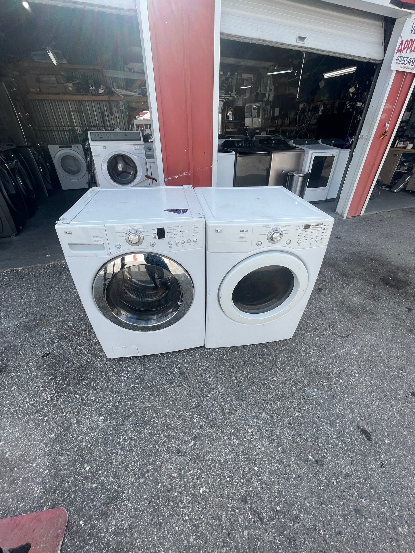 Lg Front load Washer And Electric Dryer Set