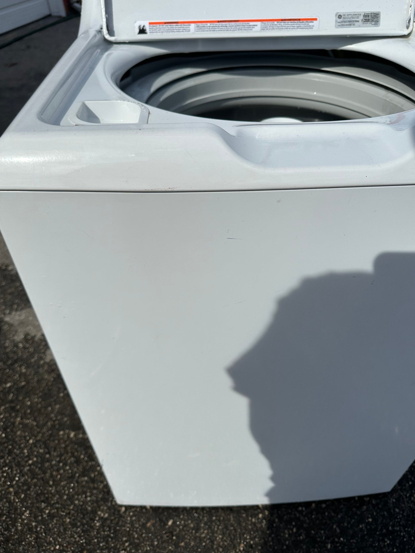 Ge Washer - White - 27 Inch 3.8 cu. ft. Top Load Washer with 11 Wash Cycles