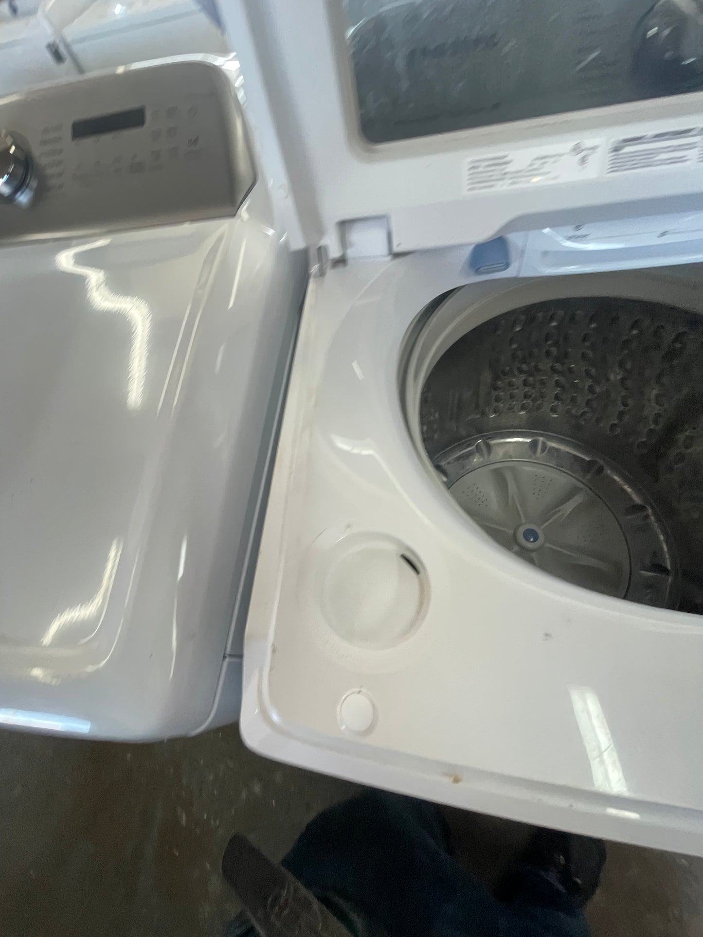 Samsung Washer And Electric Dryer Set