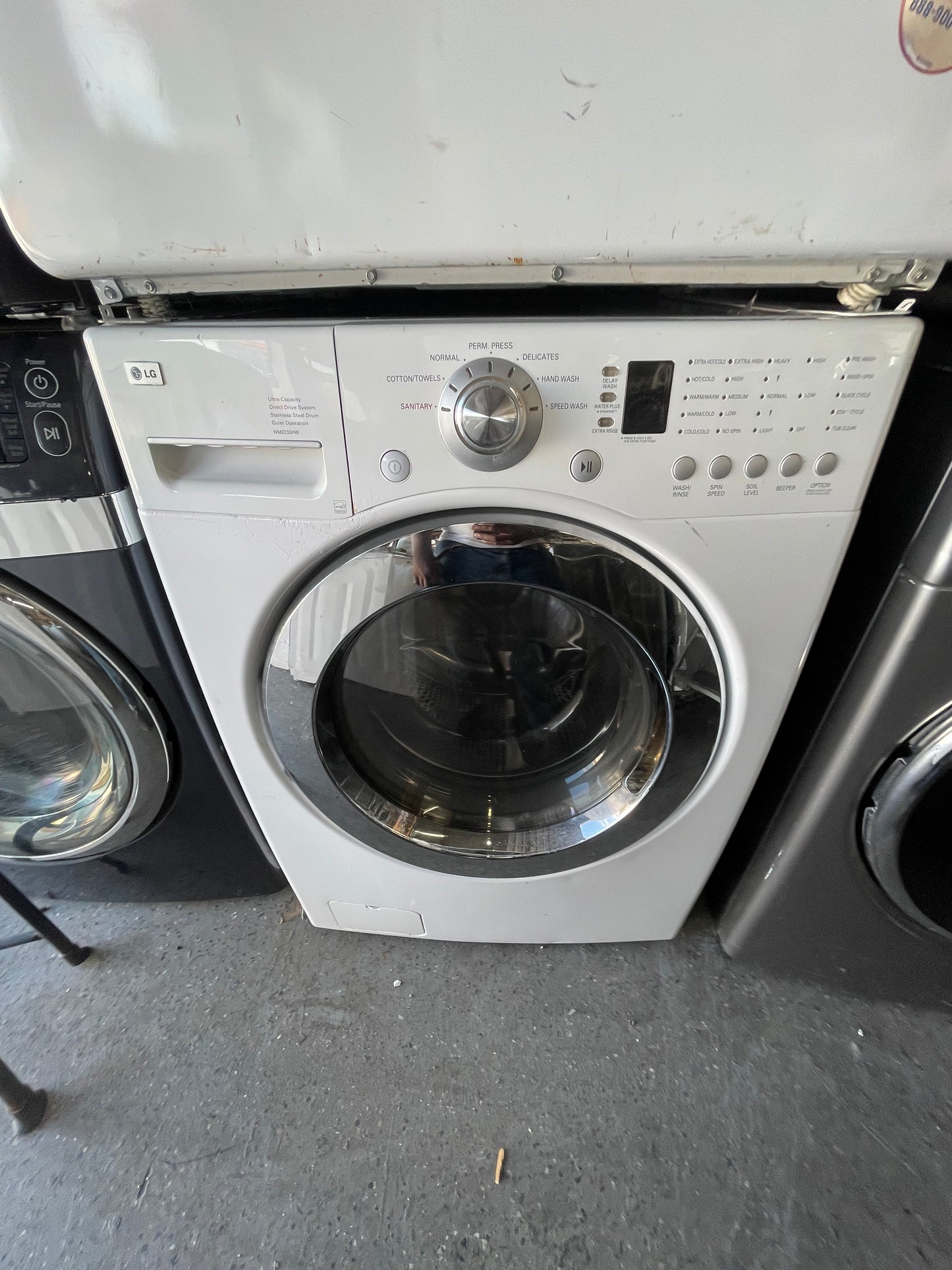 LG 4.5 Cu. Ft. Ultra Capacity Front Load Washer