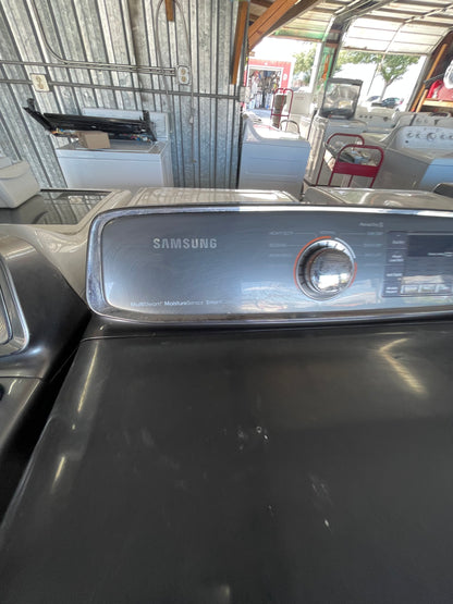 : Samsung Front Load Electric Dryer with Sensor Dry