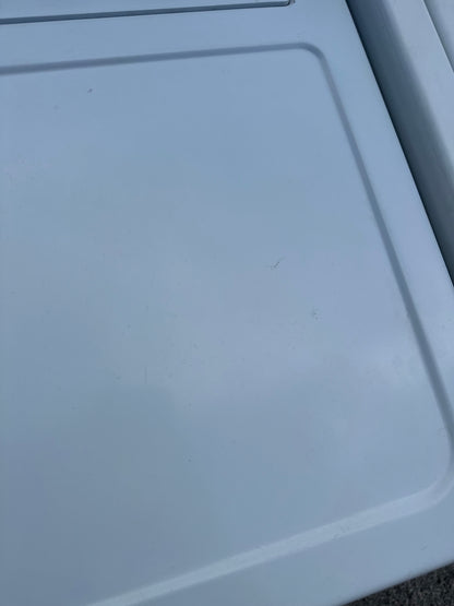 Whirlpool Washer And Electric Dryer Set
