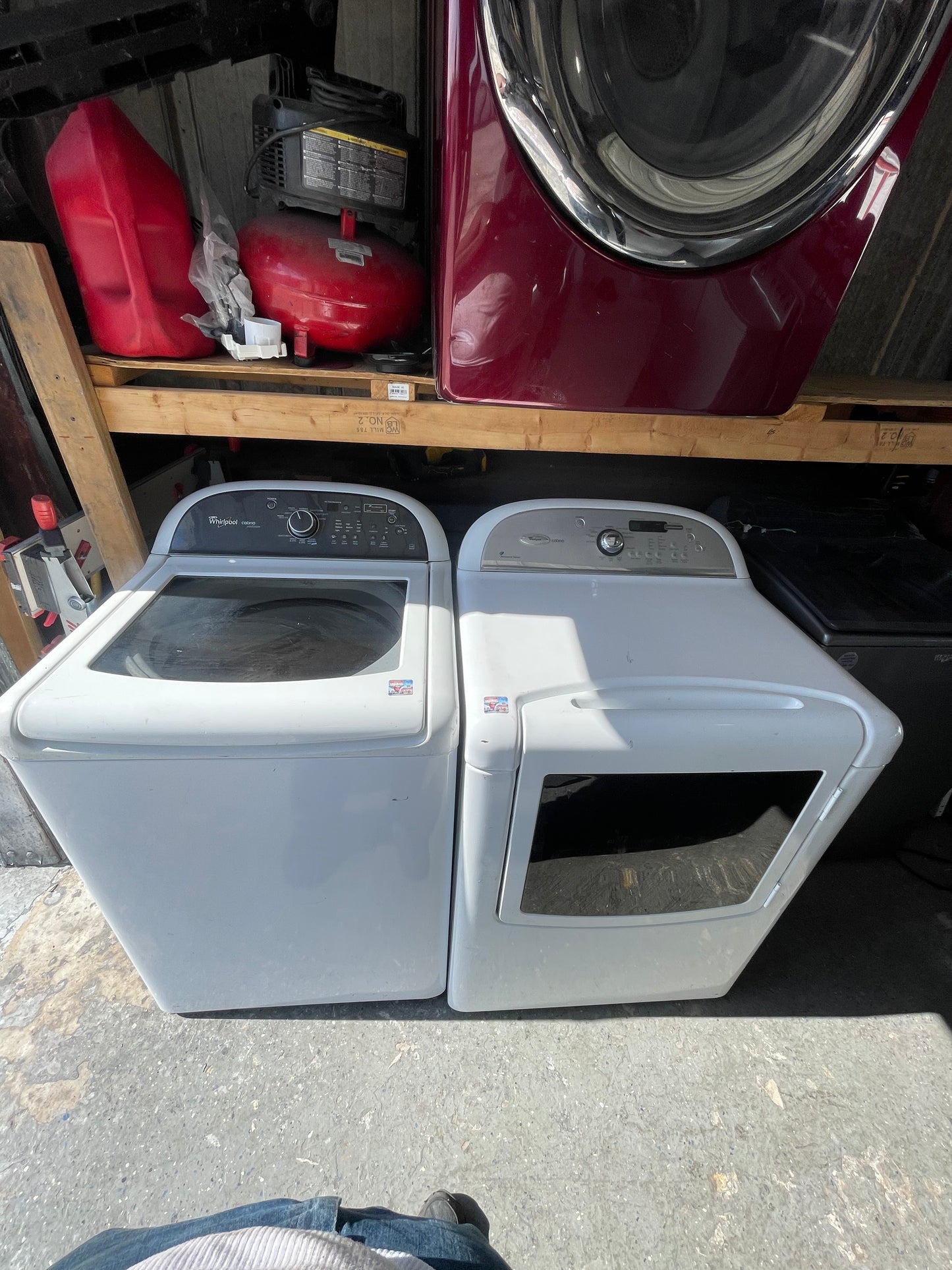 Whirlpool Washer And Electric Dryer Set