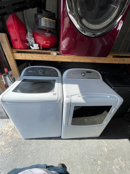 Whirlpool Washer And Electric Dryer Set