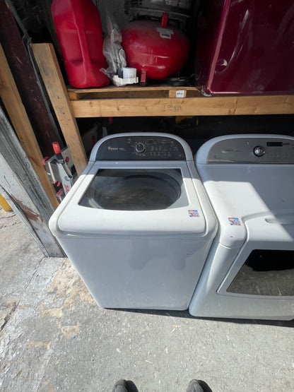 Whirlpool Washer And Electric Dryer Set