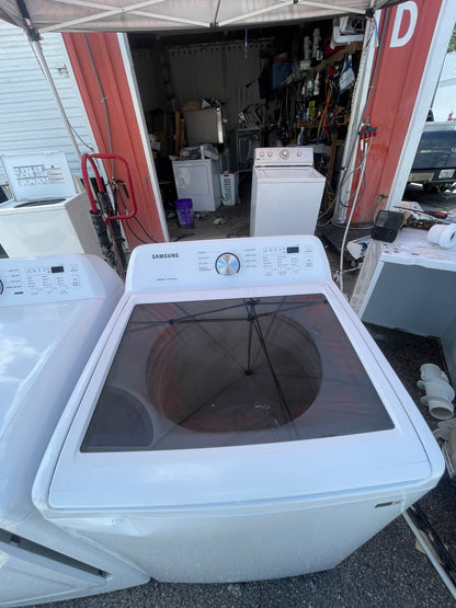 Samsung Washer And Electric Dryer Set