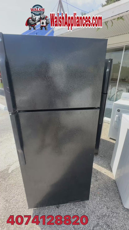GE 17.5 cu. ft. Top-Freezer Refrigerator (Black)